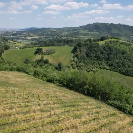 Pallegorie Bologna Panoramic Hillside Monte San Pietro